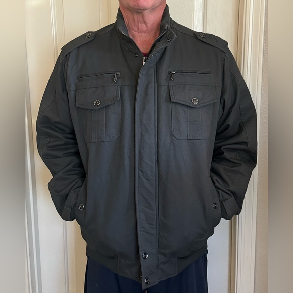 TACVASEN Men's Large Winter Outdoor Jacket Casual Cargo Coat with Multi Pockets - Picture 3 of 15